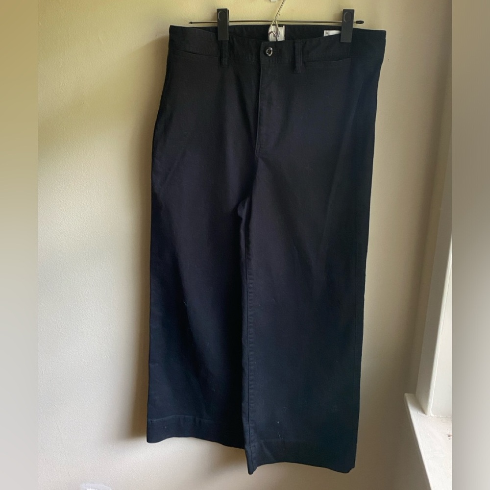 Gap wide legged pants